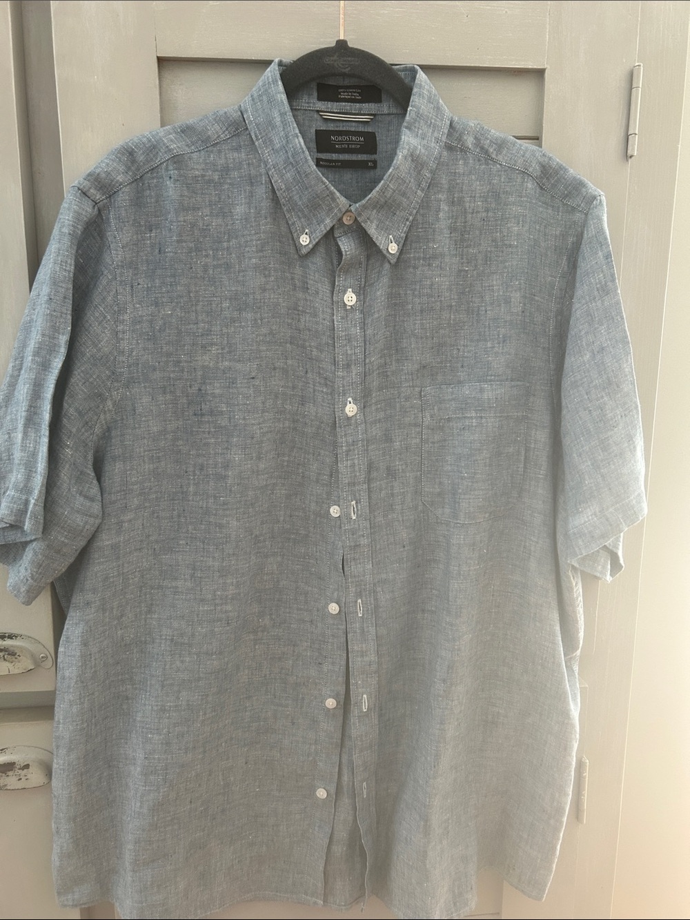 Nordstrom Light Blue Short-Sleeve Linen Button-Down Shirt. 100% linen